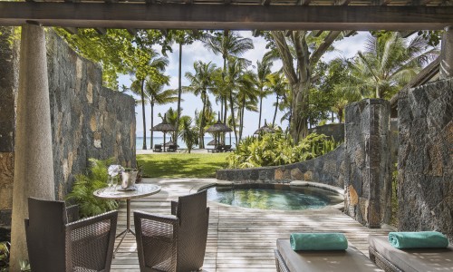 Beachfront Suite avec Piscine